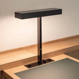 mawa design Bibliothek Alte Aktienspinnerei Chemnitz mit Aufbau-, Decken- und Tischleuchte 
Foto: Till Schuster