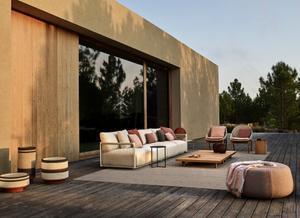 Sofa Nodi Lounge mit Sessel Elio und Pouf Nomad von Tribu