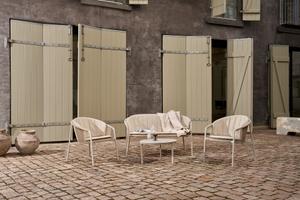 Vipp 712 Sessel und Vipp 721 Bank Lagrasse Outdoor Kollektion