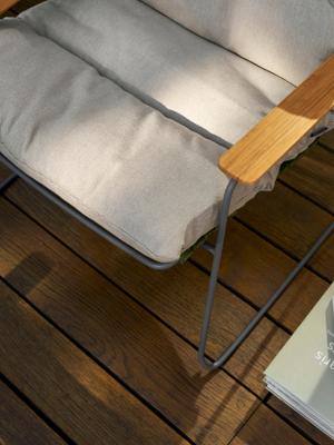 Click roomy lounge chair HOUE