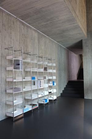 Anlehnregal Pool 220 von MOX