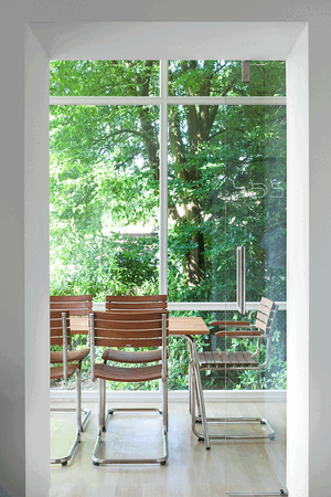 Outdoor Tisch S 1040 und Stühle S 40 von Thonet